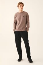 AR2782-S طقم بيجاما قطعتين بلونها المميز للرجال بلوز تريكو لون بيج - الصورة 4