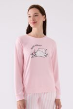 ⁦AR3060-S طقم بيجاما شتوي قطعتين بلوز لون زهري مع بنطال مخطط⁩ - الصورة ⁦4⁩