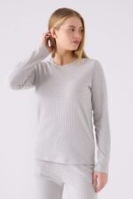 PC8908-S Pierre Cardin طقم بيجاما قطعتين لون رمادي فاتح - الصورة 4