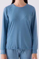 ⁦PC8925-S PIERRE CARDIN طقم تريننج للنساء قطعتين لون ازرق⁩ - الصورة ⁦4⁩