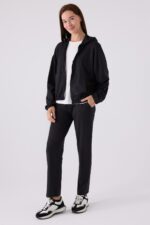 ⁦AR3110-S طقم تريننج للنساء قطعتين لون اسود⁩ - الصورة ⁦2⁩