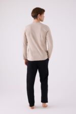 AR3140 طقم بيجاما قطن للرجال بلوز لون بيج مع بنطال لون اسود - الصورة 3