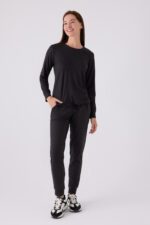 PC8925-S PIERRE CARDIN طقم تريننج للنساء قطعتين لون اسود