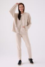 ⁦AR3111-S طقم تريننج للنساء قطعتين لون بيج⁩ - الصورة ⁦8⁩