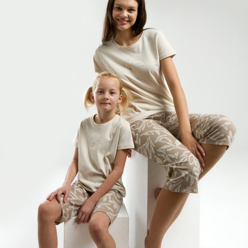 AR3301 طقم برمودا قطعتين قطن من كولكشن العائلة