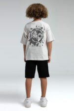 ⁦RP3572 طقم شورت للاولاد  قطن قطعتين بلوز لون كريمي مع شورت لون اسود⁩ - الصورة ⁦2⁩