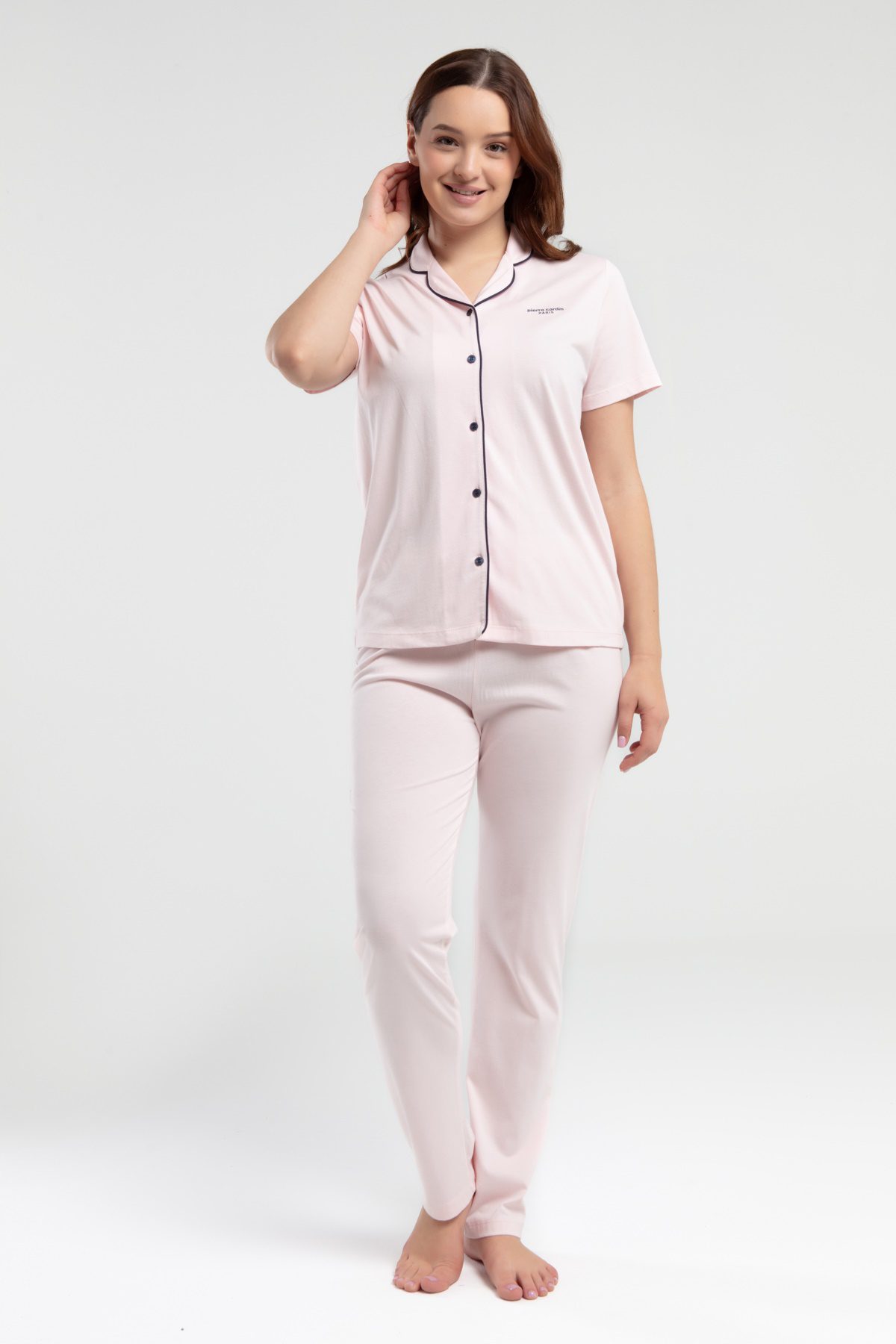 pc7715-s-v1-2 PC7715-S Pierre Cardin طقم بيجاما بأزرار للنساء قطعتين قطن صيفي لون زهري - الصورة 1