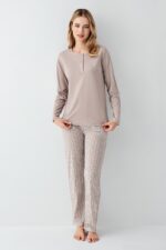 ⁦AR3425 طقم بيجاما قطن للنساء لون بيج⁩ - الصورة ⁦5⁩