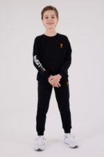 ⁦US2221 US POLO ASSN طقم للاولادقطن ثلاثة خيط لون اسود⁩ - الصورة ⁦5⁩