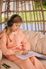 ⁦RP3698 طقم شتوي دافئ للبنات مبطن لون برتقالي⁩ - الصورة ⁦10⁩