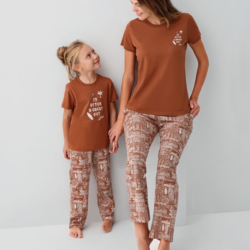 AR3664 طقم بيجاما من كولكشن العائلة الام وابنتها قطن