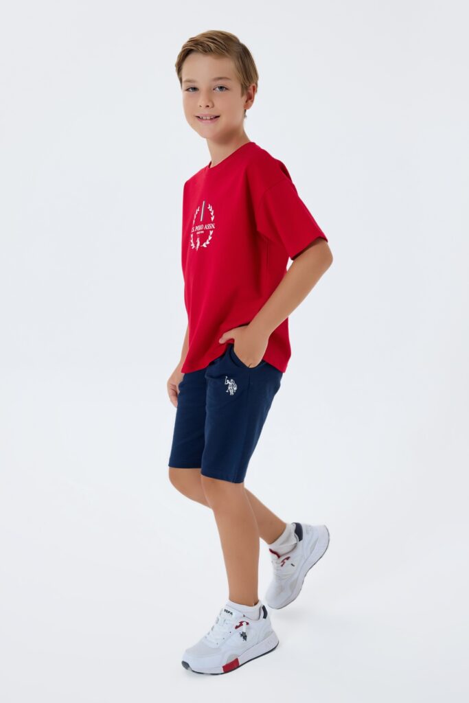 US2408 USPA طقم شورت للاولاد قطن قطعتين لون احمر